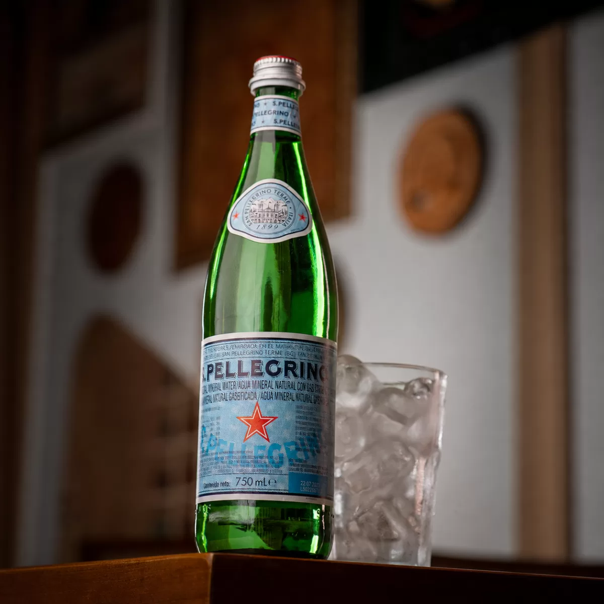 Água Mineral Ital. S. Pellegrino 750ml